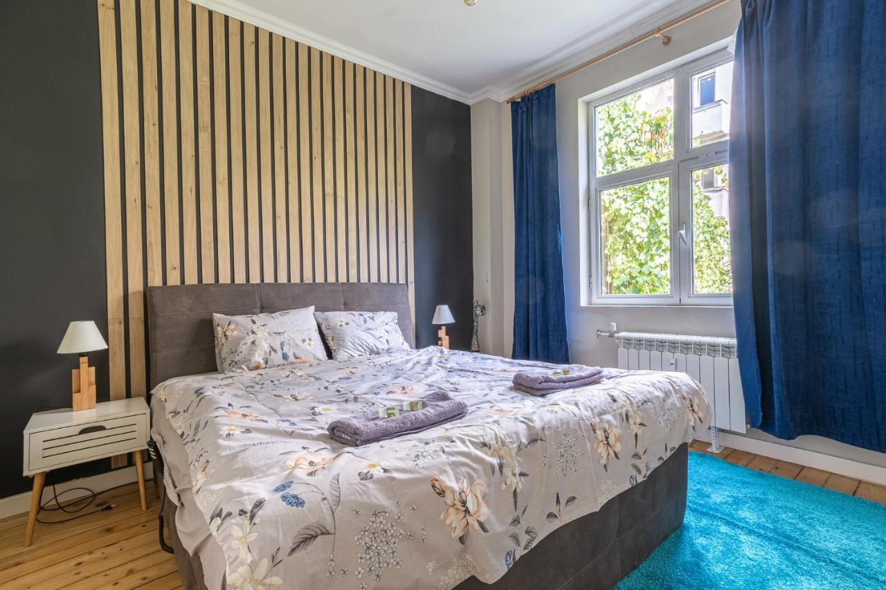 5 Seconds Away From The Main Street, Free Secured Parking Appartement Sofia Buitenkant foto
